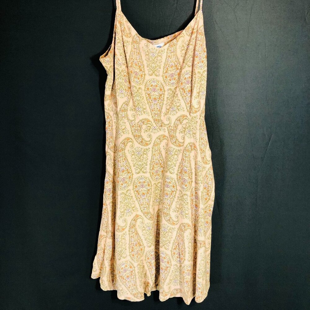Old Navy XL spaghetti-strap paisley dress